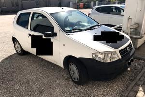 Punto van AUTOCARRO