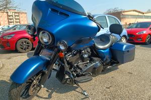 HARLEY DAVIDSON STREET GLIDE