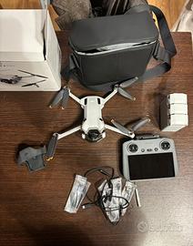 Drone (dji mini 4 pro combo) nuovo mai utilizzato