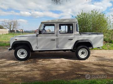 LAND ROVER DEFENDER 110 CREW CAB