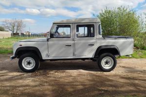 LAND ROVER DEFENDER 110 CREW CAB