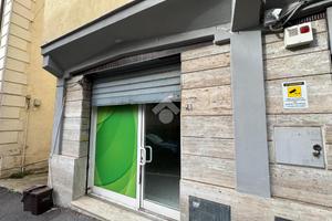 NEGOZIO A ARICCIA