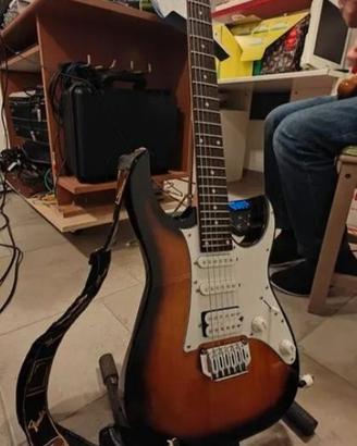 Chitarra Ibanez+ amplificatore Blackstar+ pedalino