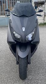 Tmax 530 Abs iron grey