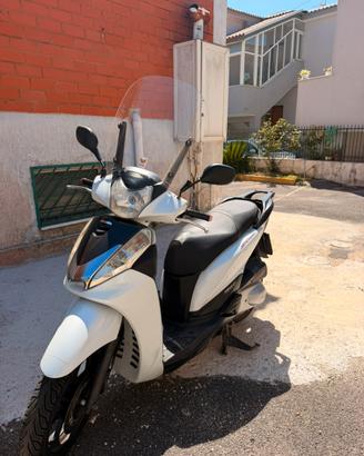 Honda SH300