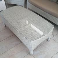 Tavolino in rattan