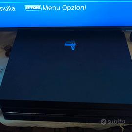 PS4 slim + 6 giochi + joystick + carica joystick