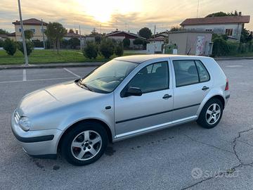 Golf IV 1.9 TDI 2001 - 90 CV - Neopatentati