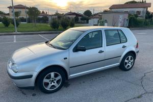 Golf IV 1.9 TDI 2001 - 90 CV - Neopatentati