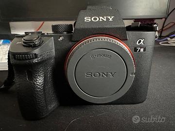Sony A7 III