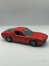 MODELLINO IN SCALA 1:25 ALFA ROMEO MONTREAL