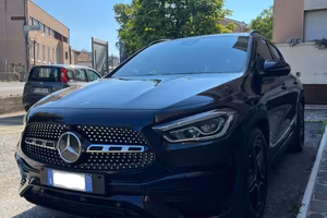 Mercedes-Benz GLA 180