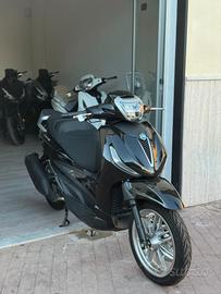 Piaggio Beverly 310