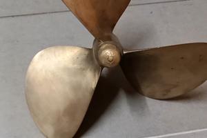 ELICA radice 335x400