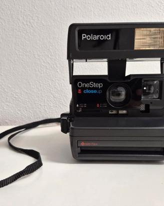 Polaroid One Step Close Up 600 – Buone Condizioni
