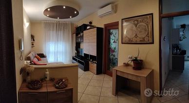 Appartamento di 95 m² con 3 locali e box auto a Co