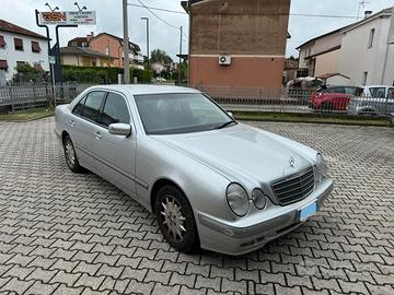 MB E 200 KML ELEGANCE