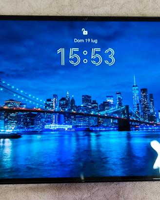 Tablet Honor MagicPad 2