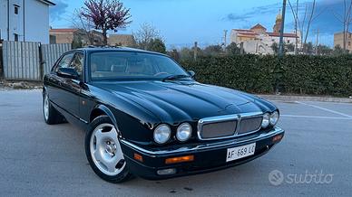 Jaguar XJR 4.0 325 cv con tetto apribile 1996 full