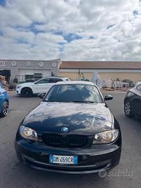 BMW SERIE 1 118 d 2008