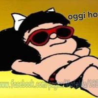 Cassettiera con 4 casstti scrrevoli molto ampi