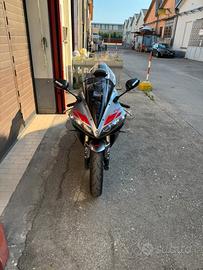 Yamaha R1 2006