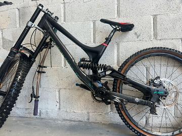 Specialized Demo 8