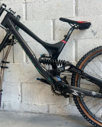 Specialized Demo 8
