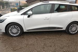 Renault Clio station wagon 