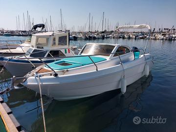 Barca a motore - Maestrale 640