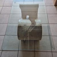 Tavolino da salotto in pietra e vetro 🛋