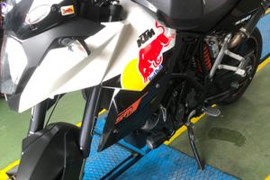 KTM 990 Supermoto - 2011