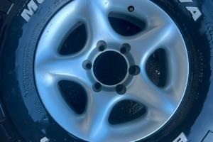 BFGoodrich Mud 31x10.5R15