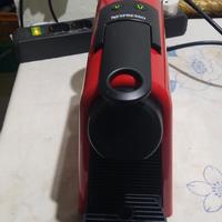 macchina caffè Nespresso Essenza 