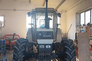 trattore agricolo 
