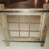 vecchio telaio con inferriata