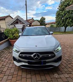 Mercedes  GLA 180 D