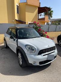 Mini countryman 2.0 143 cv motore rotto