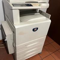 Stampante multifunzione Xerox Workcentre C226