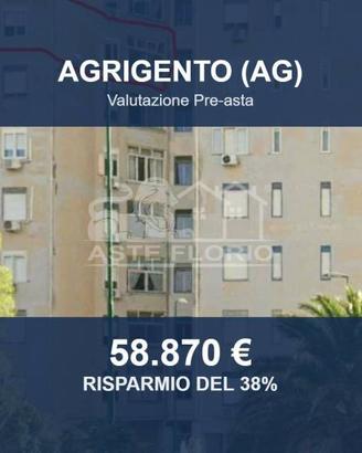 Immobile in asta di 153 m² con più di 5 locali a A