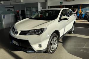 TOYOTA RAV 4 TD 2WD Style White Ed.