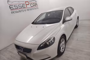 VOLVO V40 D2 Geartronic