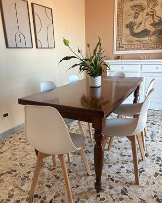 Tavolo per 8/10 persone