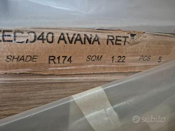 Pavimento gres a stecche color legno