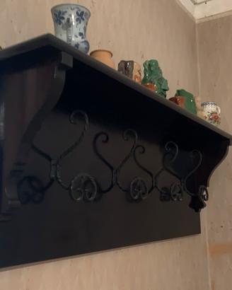 Mensola appendipanni in legno laccato nero