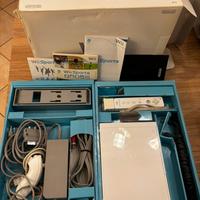 Nintendo Wii bianca nuova + Wii Sports