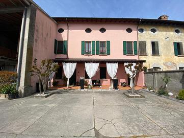 CASA INDIPENDENTE A DELLO
