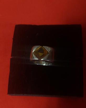 anello in ambra e argento 