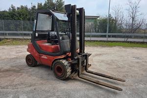 CARRELLO ELEVATORE MULETTO DIESEL MARCA LINDE H30D