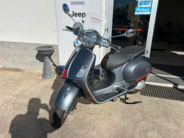 Piaaggio Vespa GTS 300 – 2022 – solo 5.000 km